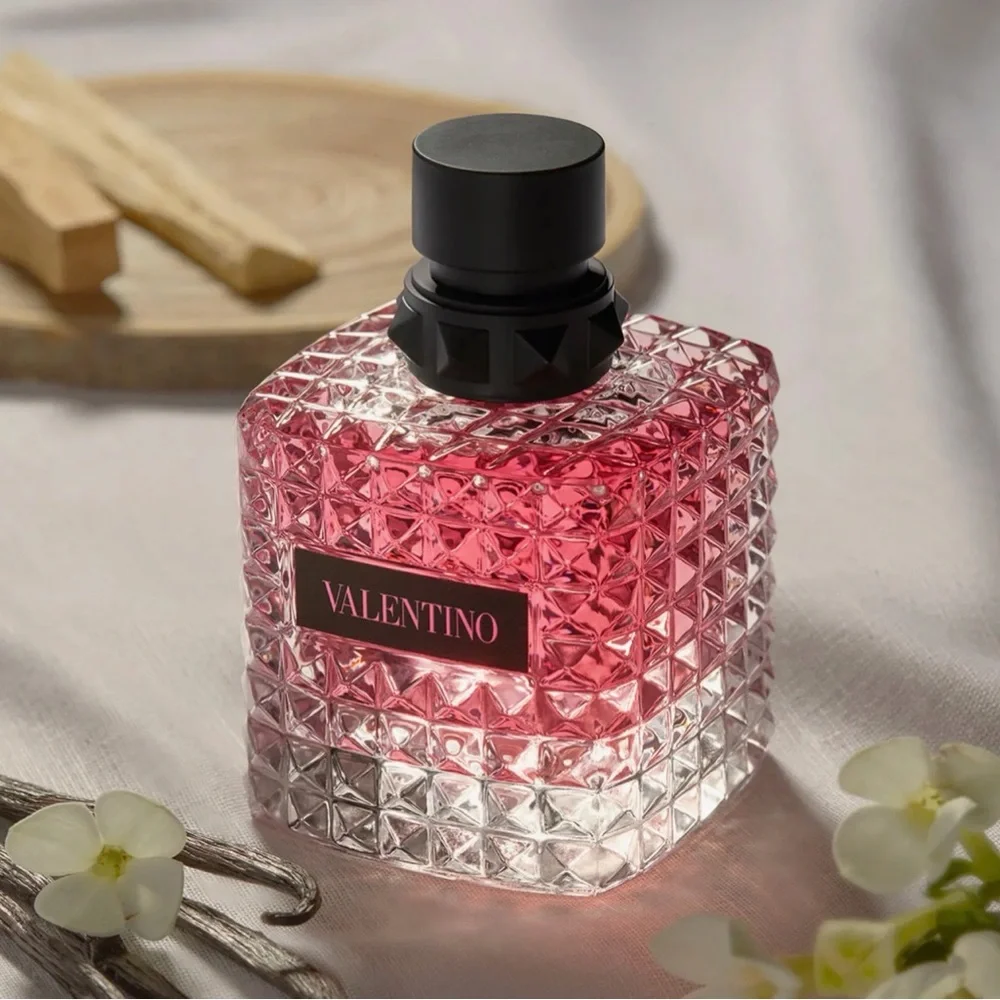 Valentino Donna Born in Roma Eau de Parfum Fragrance 3.4 oz - Picture 2 of 6